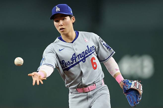 ▲ 수비하는 김혜성 ⓒ연합뉴스/AFP