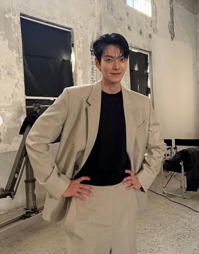 사진|김우빈 인스타그램