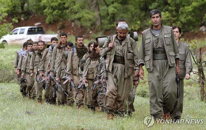 이라크의 PKK 무장대원들 [AP 연합뉴스 자료사진. 재판매 및 DB 금지]