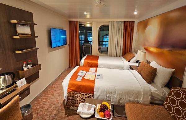 제주 첫 준모항 시대를 연 13만5000톤급 초대형 크루즈선 '아도라 매직시티'호 객실 전경. ⓒ제주의소리