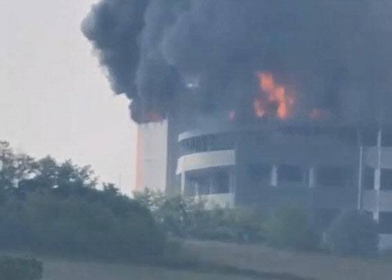 이천 대형 물류창고서 화재…대응 2단계 발령 진화중 (사진=연합뉴스)