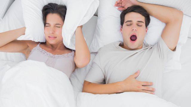 수면 무호흡증은 뇌졸중, 고혈압 등의 질환에 영향을 준다 | 출처: 클립아트코리아