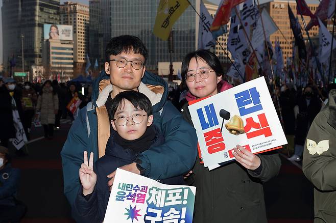 조승진 ‘함께 나선 길’