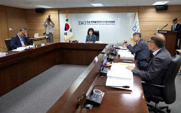 13일 오후 열린 진실화해위 제109차 위원회에서 박선영 위원장이 발언하고 있다. 연합뉴스