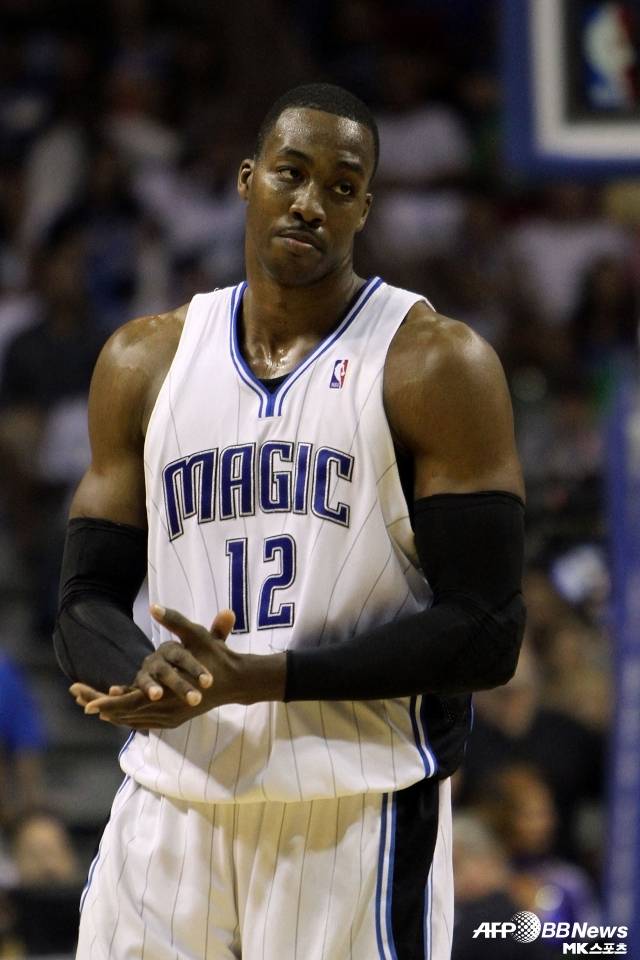 드와이트 하워드는 야니스 아데토쿤보에게 “야니스, 떠나지 마. 나도 그런 상황에 있었던 사람이야”라고 전했다. 사진=AFPBBNews=News1