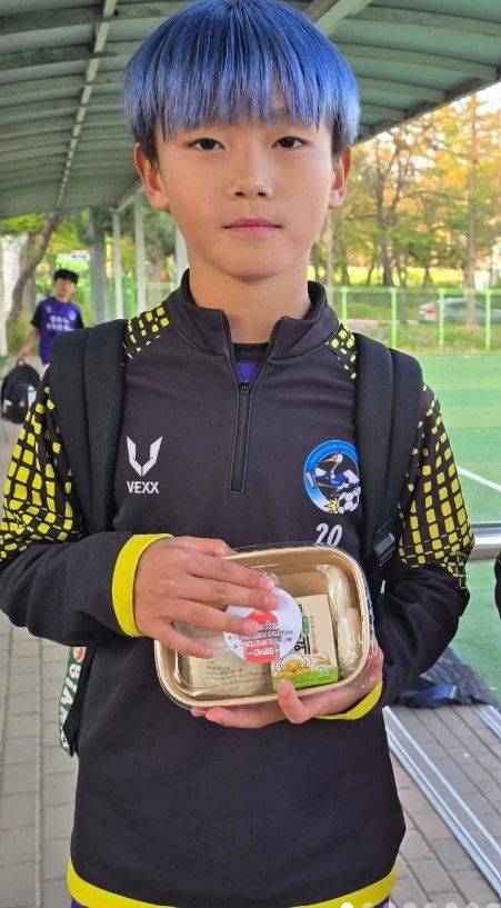 [서울=뉴시스] 이시안 군. (사진=이수진 인스타그램 캡처) 2025.05.13 photo@newsis.com  *재판매 및 DB 금지