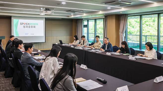 서울올림픽기념국민체육진흥공단은 한국무역협회와 함께 2025년 서울국제스포츠레전산업전(SPOEX 2025)의 성과공유회를 개최했다고 13일 밝혔다. (사진=국민체육진흥공단 제공) 2025.05.13. photo@newsis.com *재판매 및 DB 금지