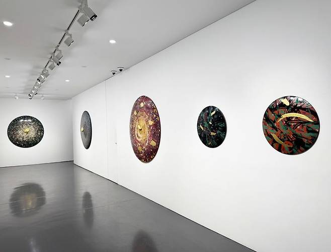 오명희 개인전 전시 전경 *재판매 및 DB 금지