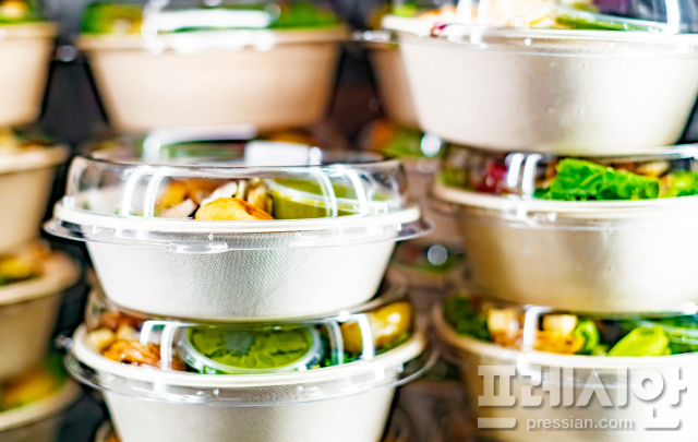 ▲ 1인 가구 증가와 소비 트렌드 변화에 따라 국내 간편식 시장이 급성장하고 있다. ⓒ프레시안(문상윤)