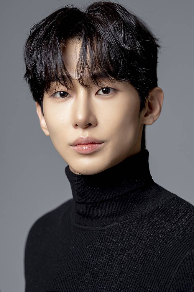 뮤지컬배우 정재환