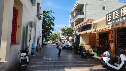 어촌마을에서 휴양지로 재탄생한 싼야 '마링타운' 골목 [촬영 장지현]