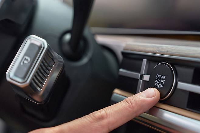 자동차 시동 끄기