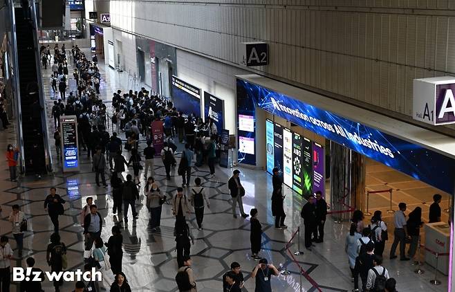 14일 서울 강남구 코엑스에서 '국제인공지능대전(AI EXPO KOREA·AI 엑스포)'이 개최되고 있다./사진=이명근 기자 qwe123@