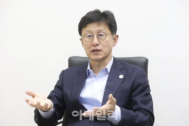 최현석 코오롱모빌리티 대표가 13일 이데일리와 인터뷰하고 있다. (사진=이영훈 기자)