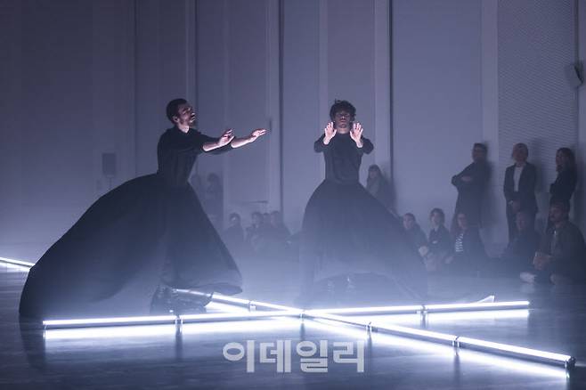 ‘죽음의 무도’ 공연의 한 장면(사진=LorenzaDaverio)