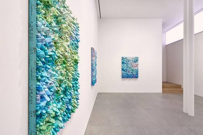 전광영 작가의 '집합' 시리즈 전시 전경. 페로탕 서울