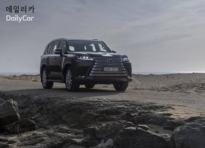 렉서스 LX 700h