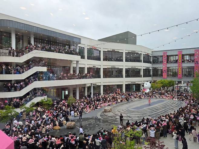 ‘슈팅스타 캐치! 티니핑’ 오로라핑 테마 ‘MAGICAL AURORA’ 싱어롱 이벤트