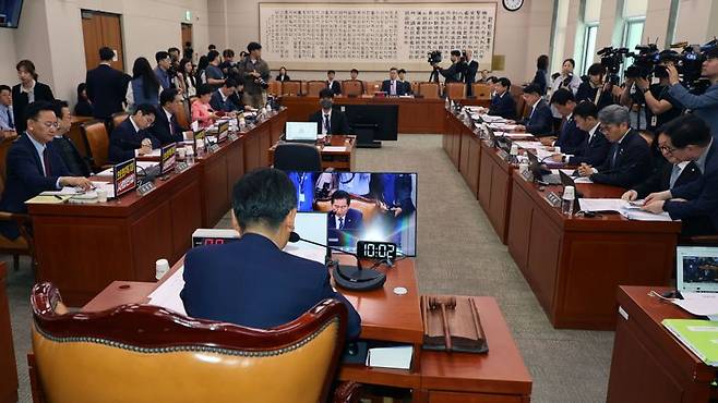14일 오전 서울 여의도 국회에서 법사위 전체회의가 열리고 있다. 사진=서동일 기자