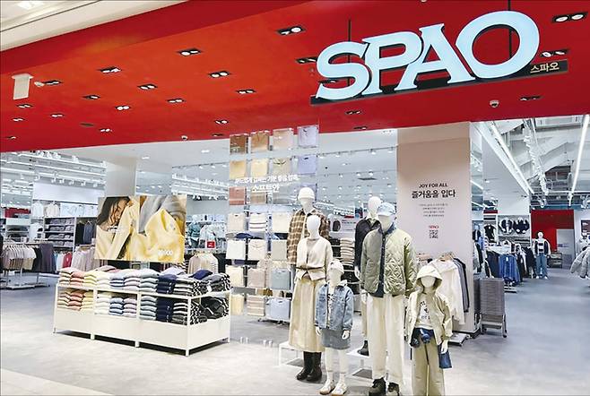 이랜드 SPA 브랜드 ‘스파오’는 지난해 매출 6000억원을 넘어서며 패션 부문 호실적을 견인했다. 사진은 스파오 스타필드 고양점. (이랜드 제공)