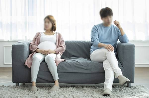 10년지기 절친이 산후조리원 비용을 선물해주겠다고 했으나 남편이 현금으로 줄 것을 요구했다는 사연이 전해졌다. 사진은 기사 내용과 직접적인 관련이 없음. /사진=이미지투데이