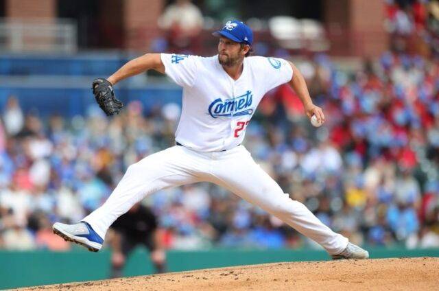 다저스 산하 오클라호마시티 코메츠 유니폼을 입은 클레이튼 커쇼./오클라호마시티 코메츠 SNS