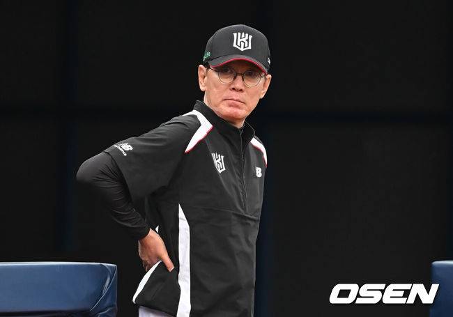 [OSEN=포항, 이석우 기자] KT 위즈 이강철 감독 004 2025.05.13 / foto0307@osen.co.kr