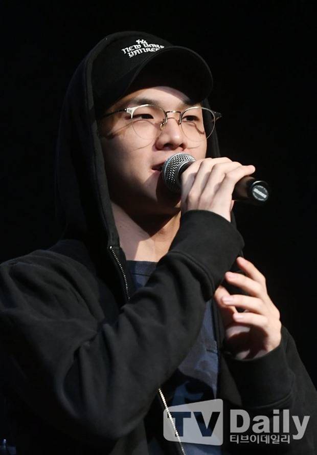 틴탑 출신 방민수