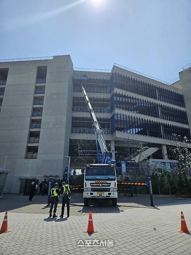 4월1일 오전 창원NC파크에서 안전점검을 진행하고 있다. 창원 | 김동영 기자 raining99@sportsseoul.com