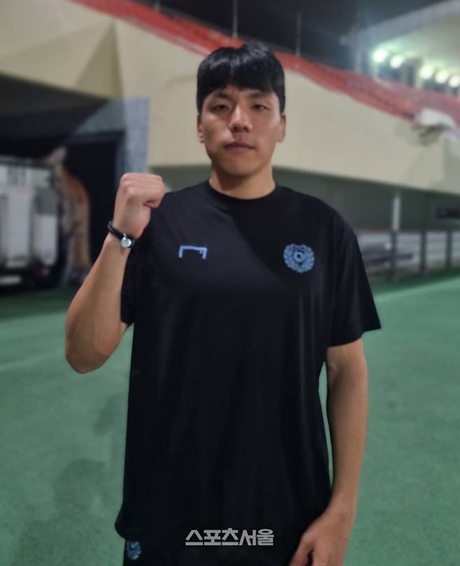 대구 박대훈이 14일 안양전이 끝난 뒤 포즈를 취하고 있다. 사진 | 안양=박준범기자