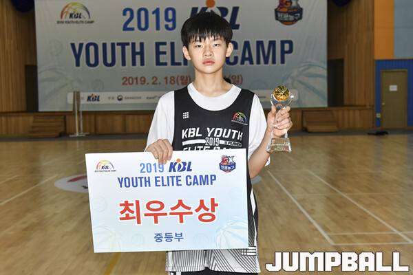 ▲벌말초-호계중-제물포고를 거쳐 성균관대로 진학한 강성욱