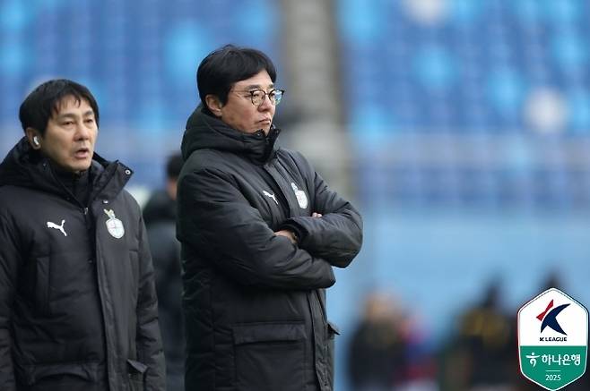 대전하나시티즌 황선홍 감독. 사진=한국프로축구연맹