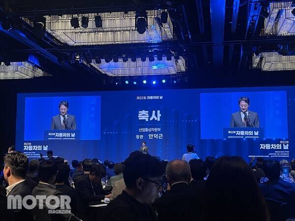 사진 모터매거진 윤성 기자