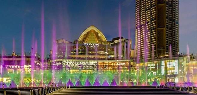 [서울=뉴시스] 액세스 방콕 아트페어가 열리는 방콕의 아이콘시암 전경. 사진은 기사와 관련 없음. 2024.11.21. *재판매 및 DB 금지