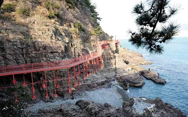 송도 해안산책로. 사진 C영상미디어.