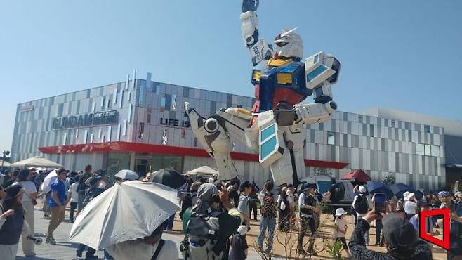 이번 오사카엑스포에서 최고 인기관으로 자리매김한 '건담관'. 사진=김형민 기자