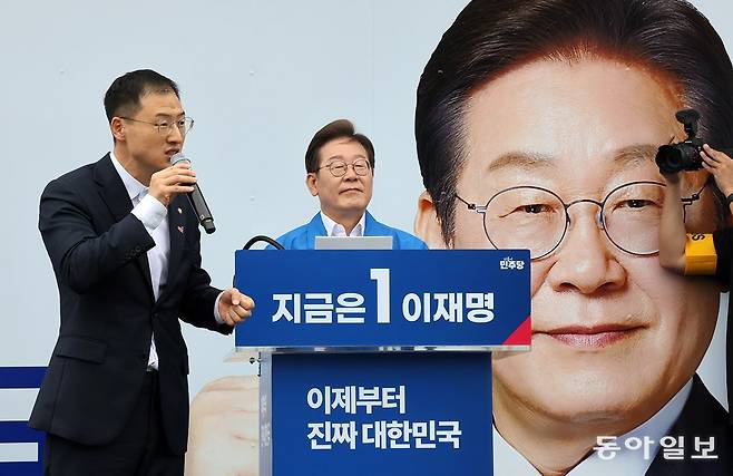 무소속 김상욱 의원이 16일 전북 익산역 동부광장 이재명 후보 유세에서 발언하고 있다. 2025.5.16 이훈구 기자 ufo@donga.com