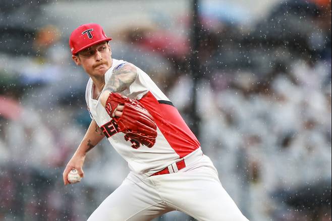 15일 광주 롯데전에서 6이닝 피칭으로 팀을 승리로 이끈 아담 올러. KIA 제공