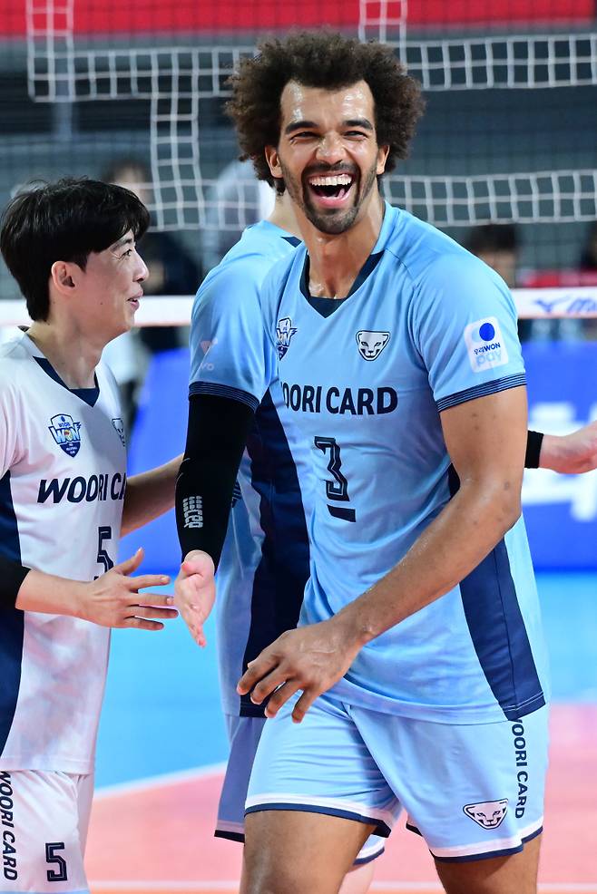 2024~25 우리카드 소속 당시 아히. KOVO 제공