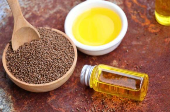 들기름에는 오메가3 성분이 많이 들어가 있어 눈 건강에 긍정적인 영향을 준다. 사진은 들기름. [사진=IndiaMART]