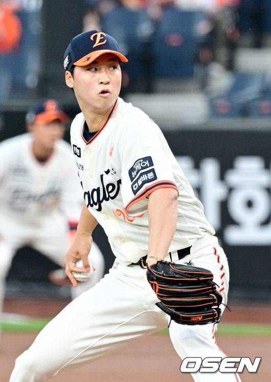 [OSEN=최규한 기자] 한화 엄상백. 2025.04.18 / dreamer@osen.co.kr