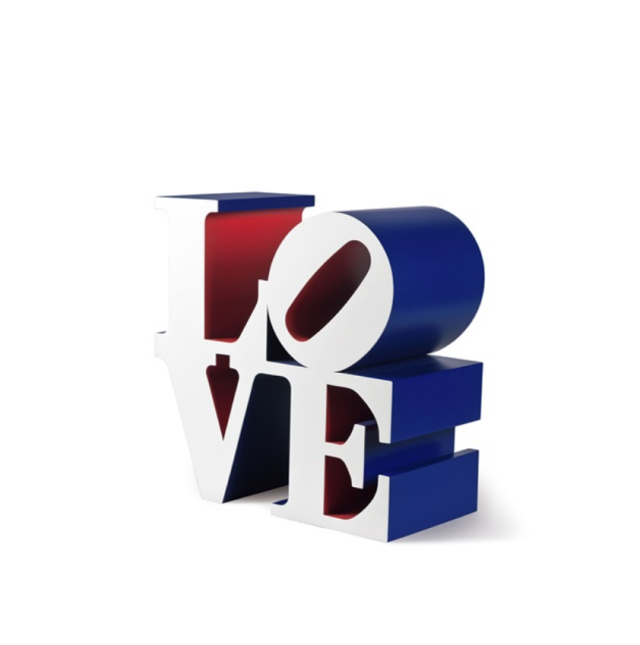 로버트 인디애나, The American LOVE (White Blue Red), 22.9×45.3×45.7(h)cm /사진제공=서울옥션