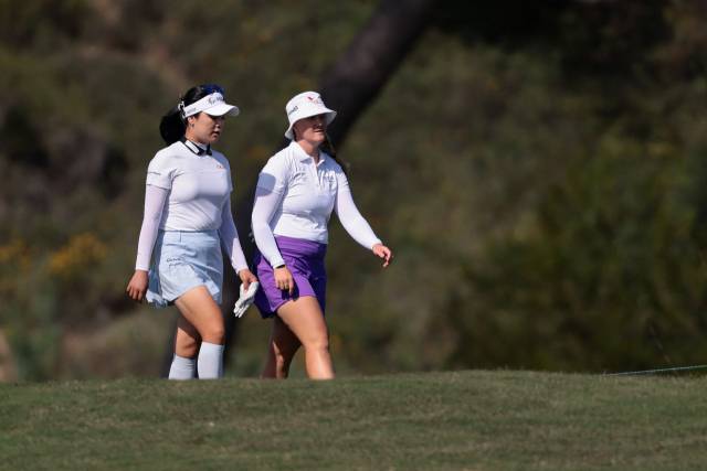 윤이나(왼쪽)와 린드블라드. 사진 제공=AFP연합뉴스