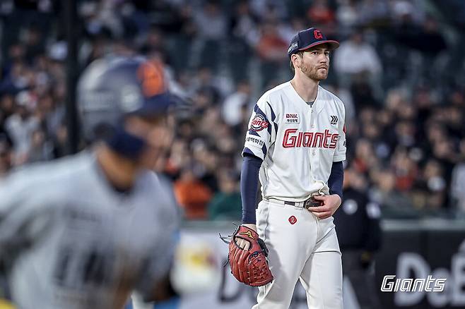 ▲ 찰리 반즈 ⓒ롯데 자이언츠