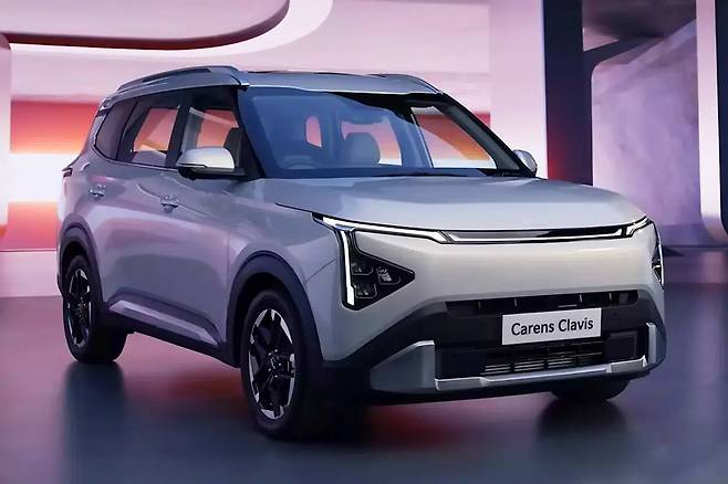 기아 카렌스 클라비스