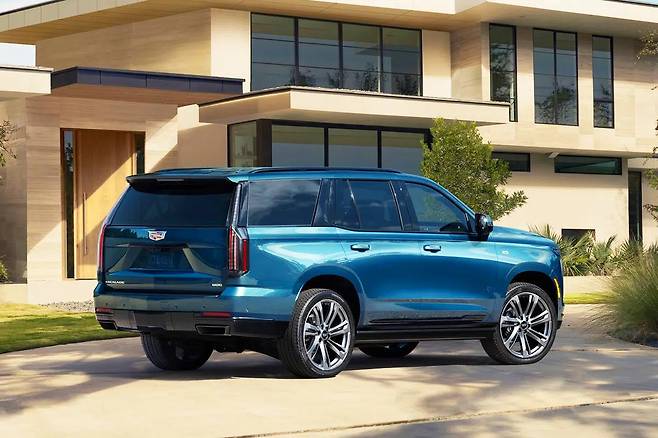 캐딜락 더 뉴 에스컬레이드