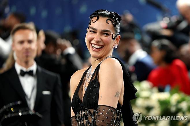 영국 '영앤리치' 최연소는 29세 두아 리파 [로이터 연합뉴스 자료사진 재판매 및 DB 금지]