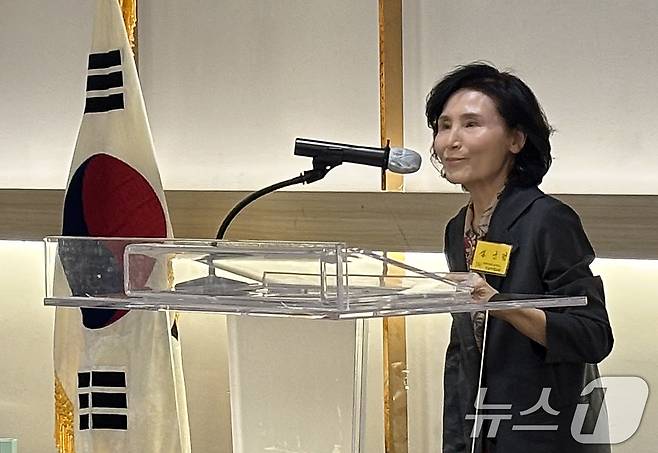 김문수 국민의힘 대통령 후보 부인 설난영 여사가 14일 서울 강남구 더리버사이트 호텔에서 열린 대한민국을 사랑하는 호남미래포럼 조찬포럼에 참석해 인사말을 하고 있다. (독자 제공. 재판매 및 DB 금지) 2025.5.14/뉴스1 ⓒ News1 이재명 기자