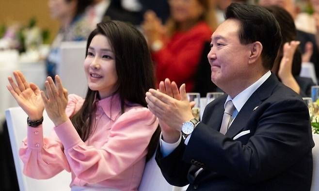 윤석열 전 대통령 부부 [사진출처=연합뉴스]