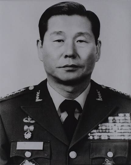 육군참모총장 당시 정호용. 한겨레 자료